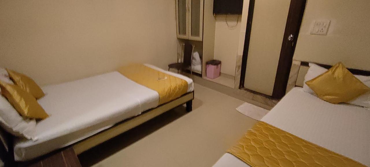 Hotel Minerva Residency - Near Grant Road Railway Station Mumbai Exteriör bild